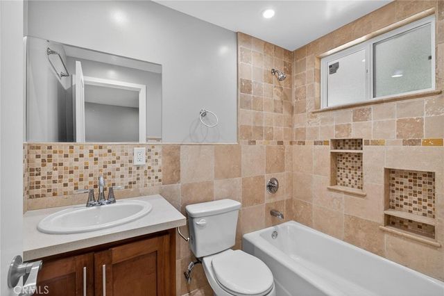 625 E 99th, Inglewood, CA 90301