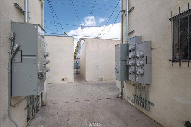625 E 99th, Inglewood, CA 90301