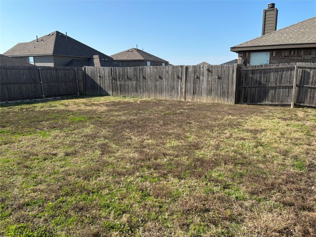 9435 Smoke Tree Drive, Forney, TX 75126