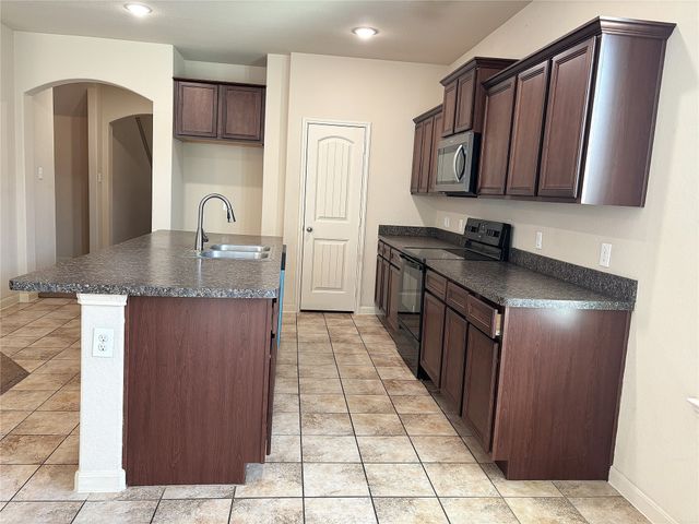 9435 Smoke Tree Drive, Forney, TX 75126