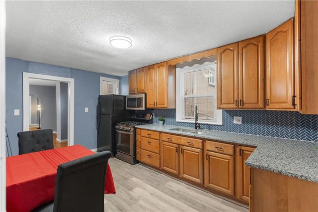 805 Lafayette Avenue, Kansas City, KS 66101