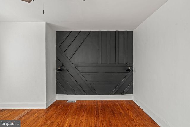 5708 N WOODSTOCK ST, Philadelphia, PA 19138