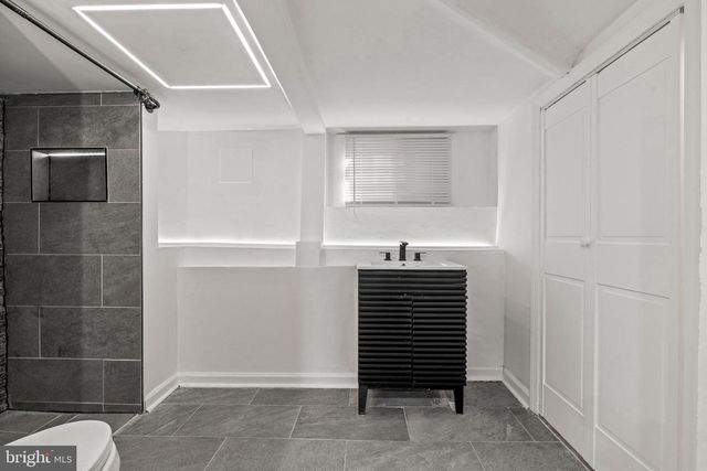 5708 N WOODSTOCK ST, Philadelphia, PA 19138