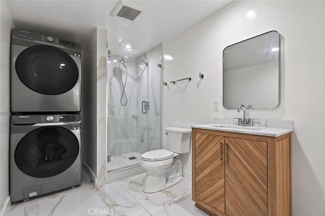 13214 Stagg Street, North Hollywood, CA 91605