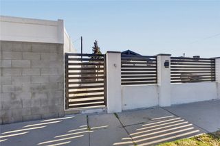 13214 Stagg Street, North Hollywood, CA 91605