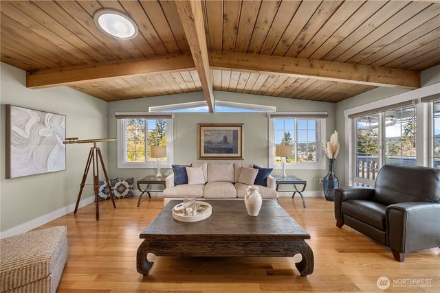 7501 Stinson Avenue, Gig Harbor, WA 98335