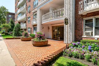 69-10 108th Street 1N, Forest Hills, NY 11375