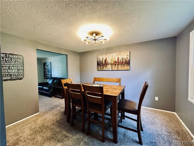 119 Treehaven Road, West Seneca, NY 14224
