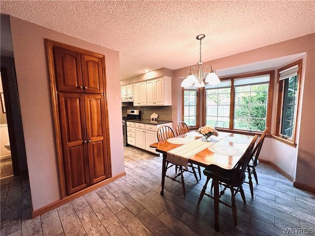 119 Treehaven Road, West Seneca, NY 14224