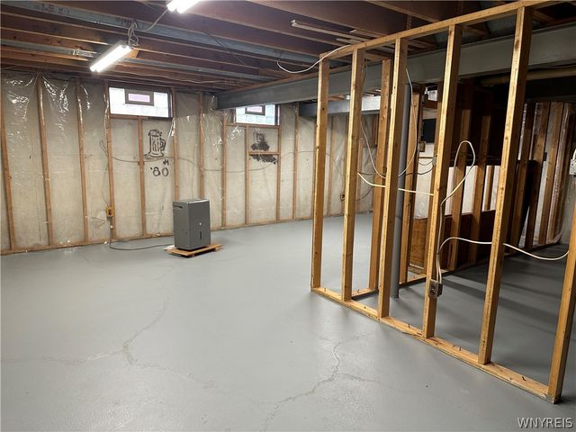 119 Treehaven Road, West Seneca, NY 14224