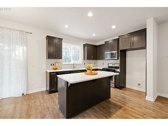 6608 Ne 68TH Ave, Vancouver, WA 98661