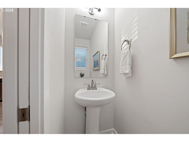 6608 Ne 68TH Ave, Vancouver, WA 98661