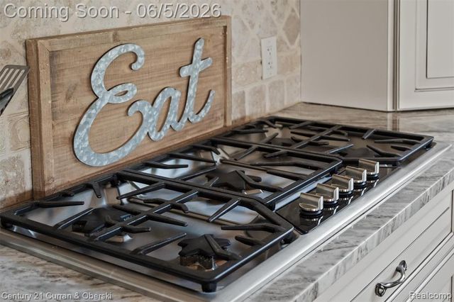 972 Mcdonald Drive, Northville, MI 48167