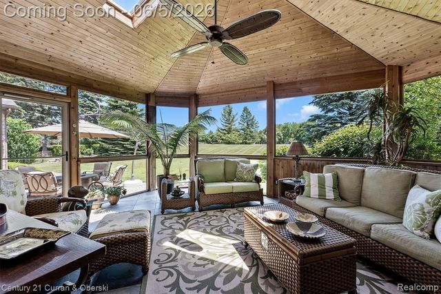 972 Mcdonald Drive, Northville, MI 48167