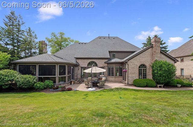 972 Mcdonald Drive, Northville, MI 48167