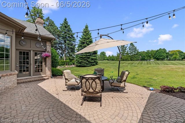 972 Mcdonald Drive, Northville, MI 48167