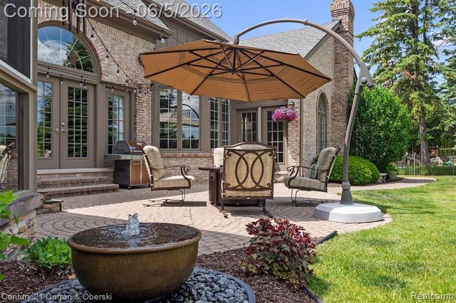 972 Mcdonald Drive, Northville, MI 48167