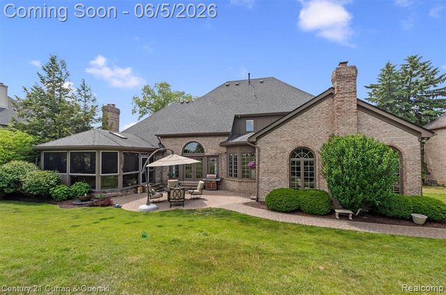 972 Mcdonald Drive, Northville, MI 48167