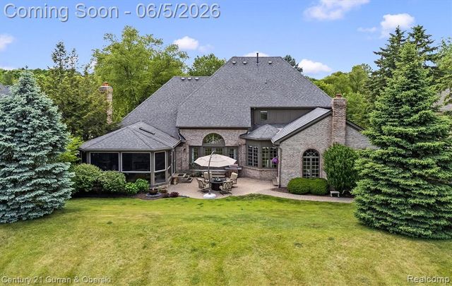 972 Mcdonald Drive, Northville, MI 48167
