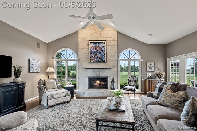 972 Mcdonald Drive, Northville, MI 48167