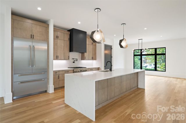 1511 Waverly Avenue, Charlotte, NC 28203