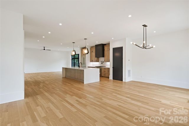 1511 Waverly Avenue, Charlotte, NC 28203