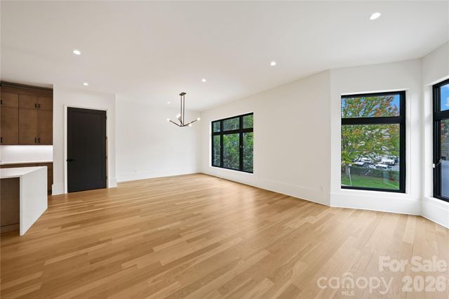 1511 Waverly Avenue, Charlotte, NC 28203