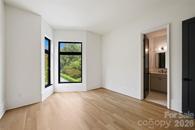 1511 Waverly Avenue, Charlotte, NC 28203