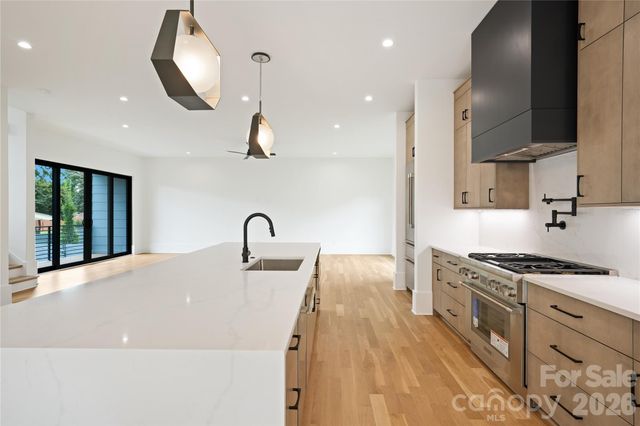 1511 Waverly Avenue, Charlotte, NC 28203