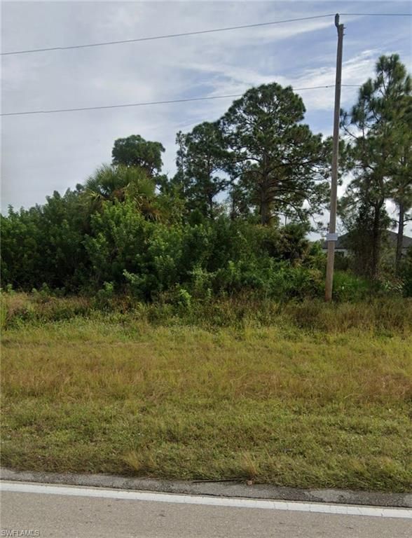 341 Columbus BLVD S, LEHIGH ACRES, FL 33974 — exterior