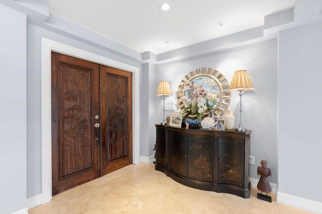 2848 NE 35th Court, Fort Lauderdale, FL 33308
