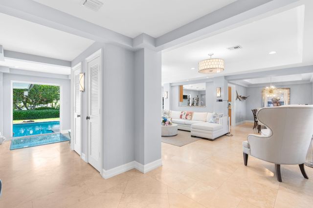 2848 NE 35th Court, Fort Lauderdale, FL 33308