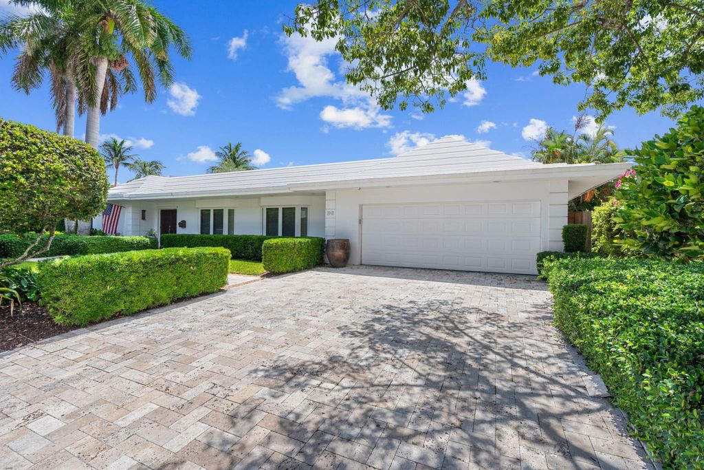 2848 NE 35th Court, Fort Lauderdale, FL 33308