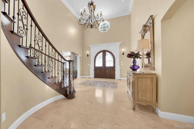 6900 Franklin Road, Bloomfield Hills, MI 48301