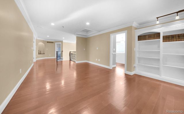 6900 Franklin Road, Bloomfield Hills, MI 48301