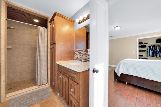 6900 Franklin Road, Bloomfield Hills, MI 48301