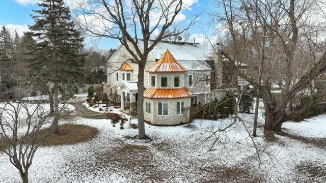 6900 Franklin Road, Bloomfield Hills, MI 48301