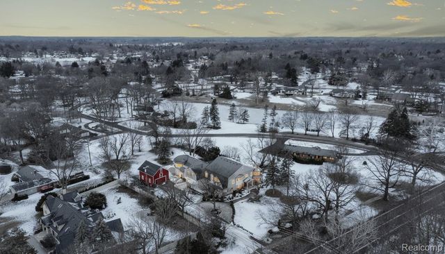 6900 Franklin Road, Bloomfield Hills, MI 48301