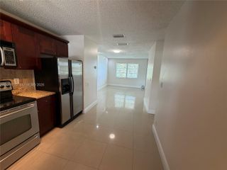 432 Lakeside Drive 257, Margate, FL 33063