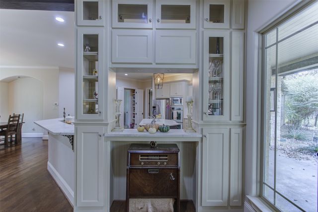 122 Forest Creek Circle, Weatherford, TX 76088