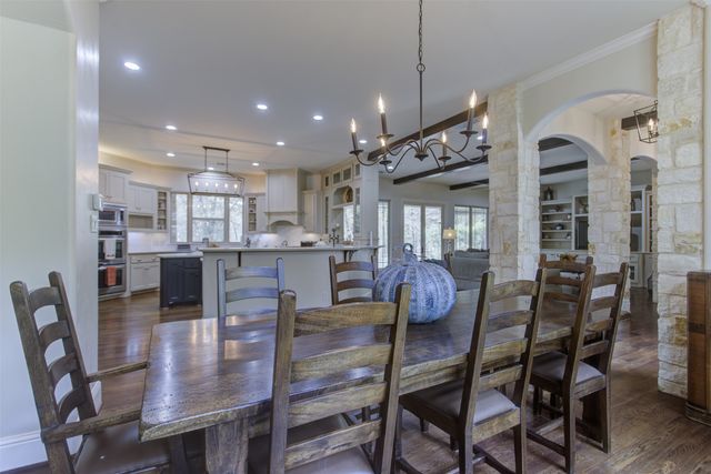 122 Forest Creek Circle, Weatherford, TX 76088