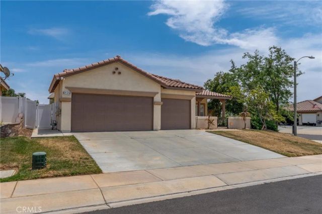 1312 Daylily Dr., Beaumont, CA 92223