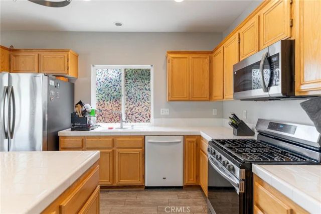 1312 Daylily Dr., Beaumont, CA 92223