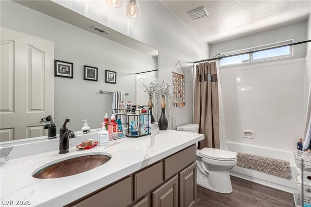 94 Tower Mustard Court, Henderson, NV 89002