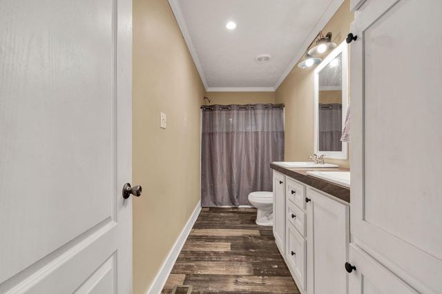 326 Mcclure Road, Benton, TN 37307