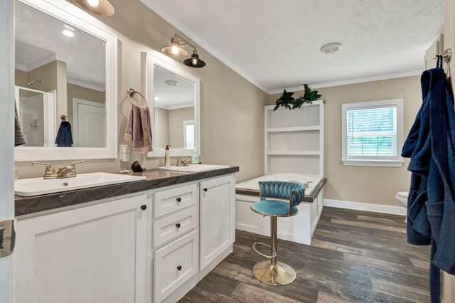 326 Mcclure Road, Benton, TN 37307