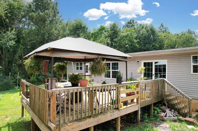 326 Mcclure Road, Benton, TN 37307