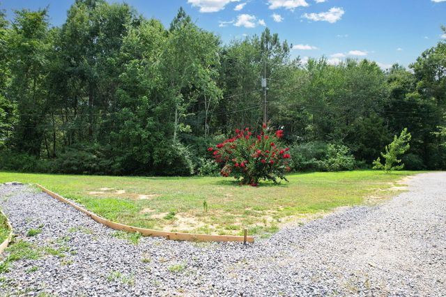 326 Mcclure Road, Benton, TN 37307