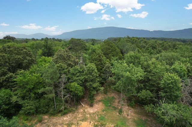 326 Mcclure Road, Benton, TN 37307
