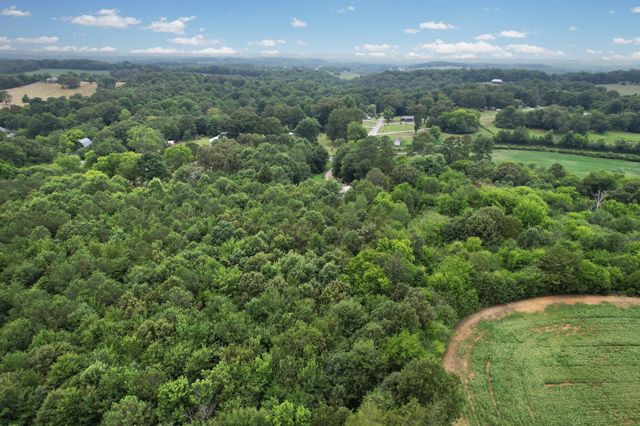 326 Mcclure Road, Benton, TN 37307
